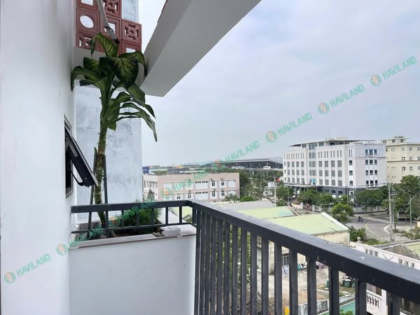 Trống sẵn căn duplex full nội thất có ban công cực chill