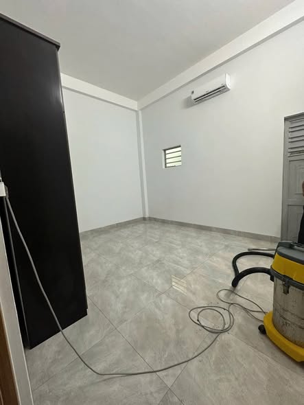 Cho thuê nhà 2 tầng mặt tiền nguyễn đỗ cung