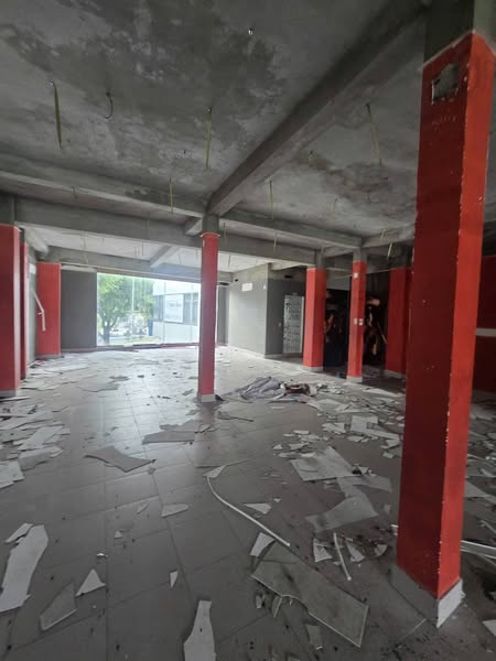 Cho thuê nhà 3 tầng mặt tiền nguyễn hữu thọ – trung tâm thành phố