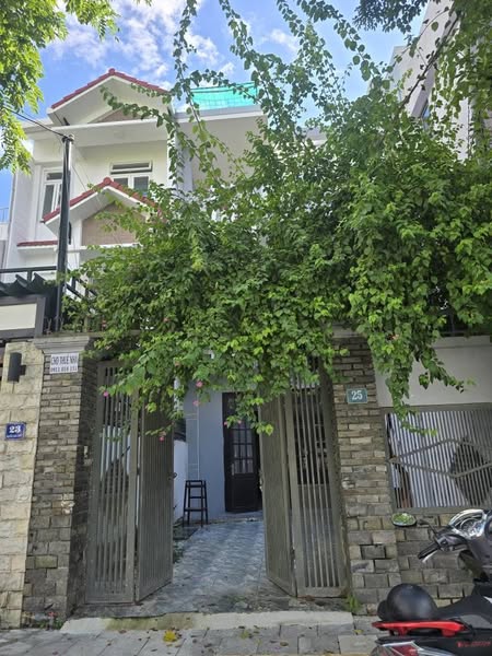 Cho thuê nhà 3 tầng mặt tiền nguyễn xuân khoát