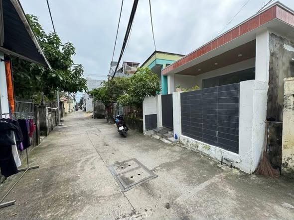 Cho thuê nhà kiệt oto võ duy ninh - thọ quang - sơn trà, kiệt vào 4m gần đường chính