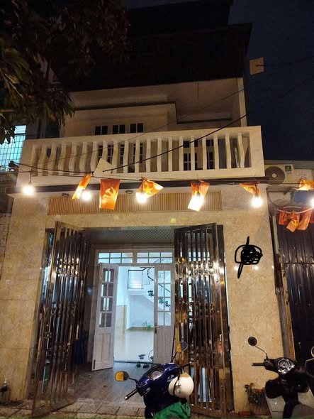 Cho thuê nhà 3 tầng mặt tiền hương hải thiền sư - an hải - sơn trà