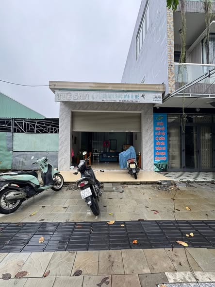 Bán đất tặng nhà cấp 4 gác lững mới xây mặt tiền phùng hưng - tp đà nẵng sát tô hiệu.