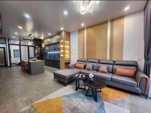 Cho thuê nhà đep mt trần quý khoách, liên chiểu