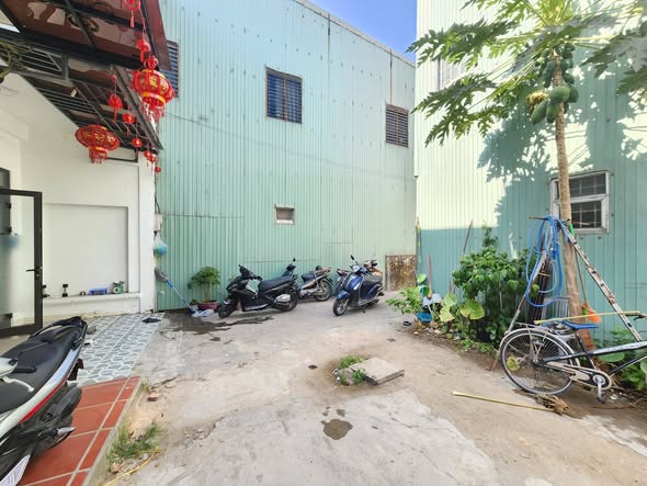 Cần bán lô 51m2 đất ngay cầu ngã 3 huế.