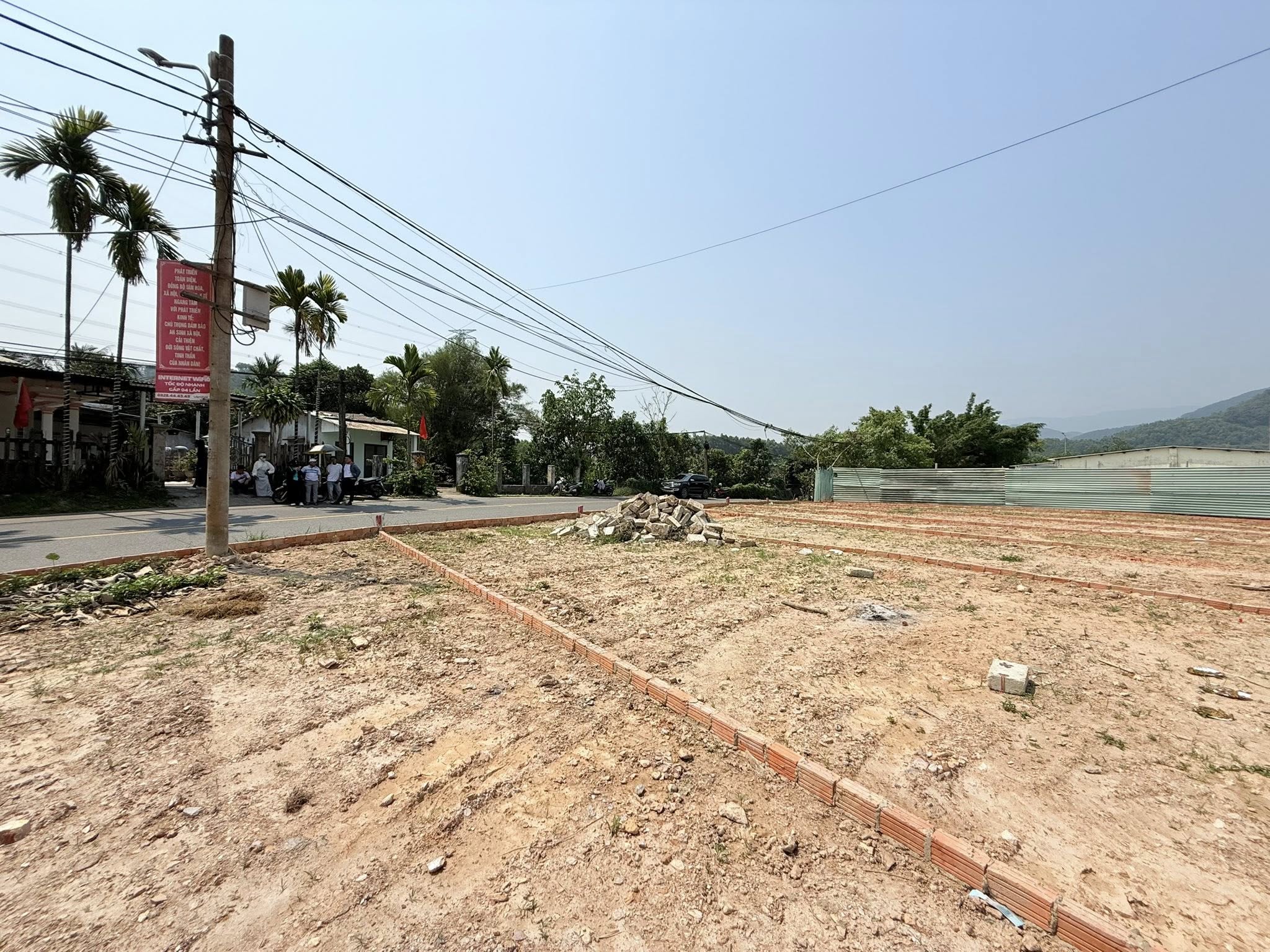 đất đà nẵng - trục đường nhựa chính hòa vang gần túy loan