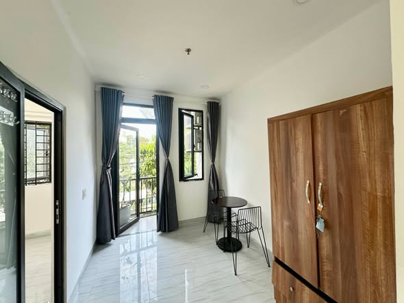 Cho thuê căn hộ 2pn gần nguyễn văn linh đi vào sân bay