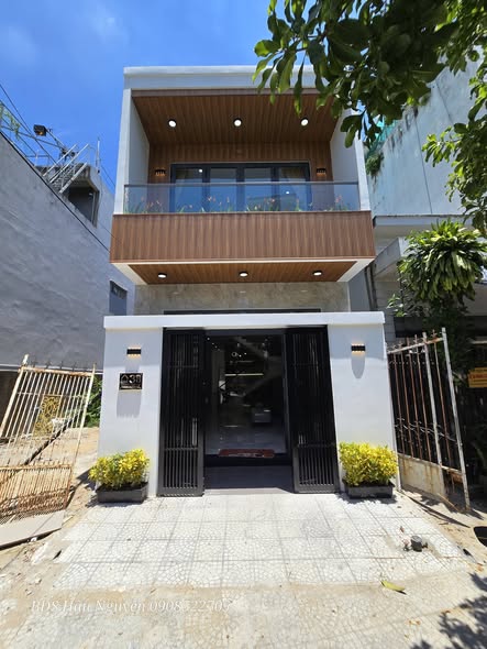 Nhà 2 tầng mt đường 5,5m lề 3m ,trần xuân lê - thanh khê -tp đà nẵng