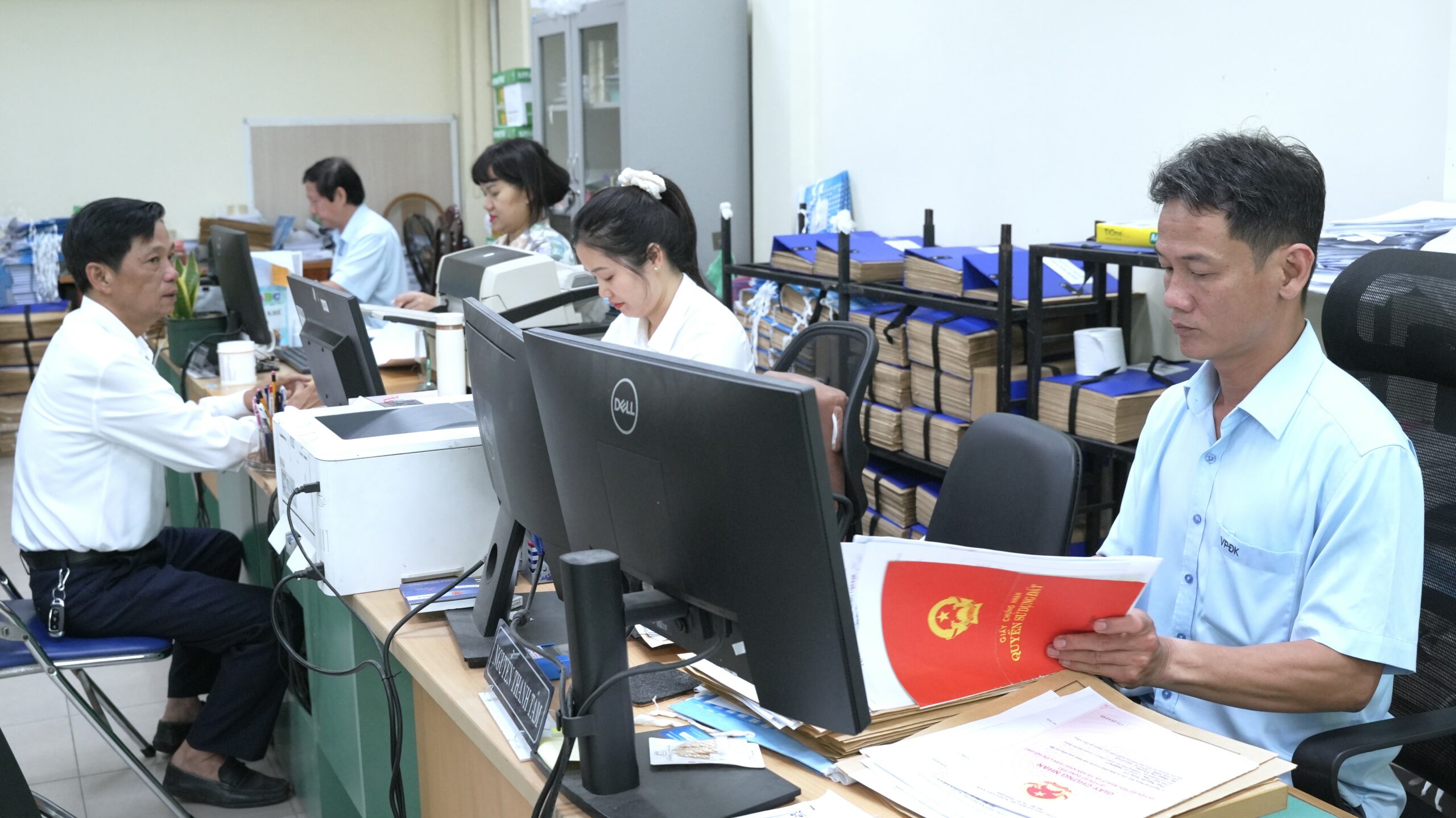 Đà Nẵng thí điểm cấp sổ đỏ trực tiếp tại 6 xã, phường