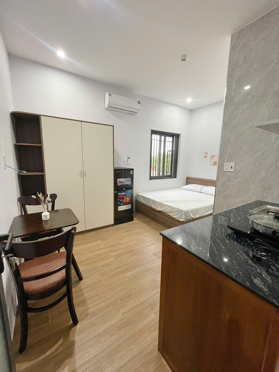 Studio full nội thất mới 100% - gần đh fpt