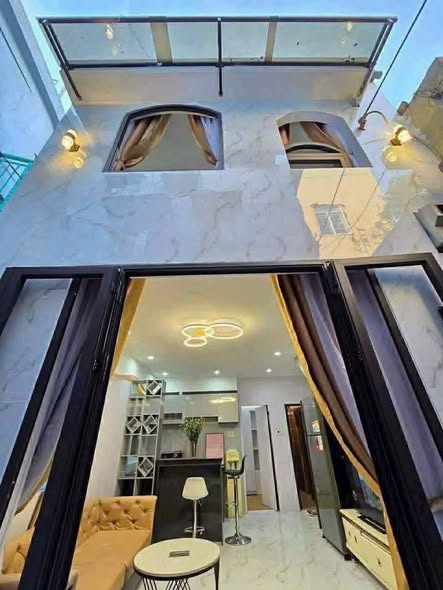 Cho thuê nhà 2 tầng kiệt trần cao vân gần ông ích khiêm, kiệt vào 2m gần đường chính